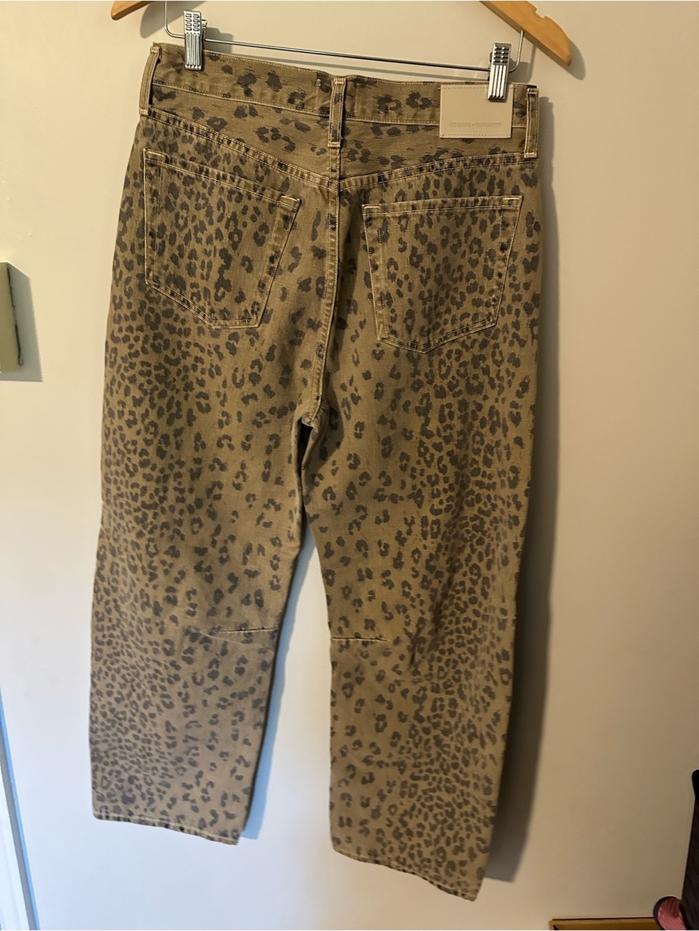 NWOT Citizens of Humaity Miro barrel cheetah jeans - Picture 6 of 9